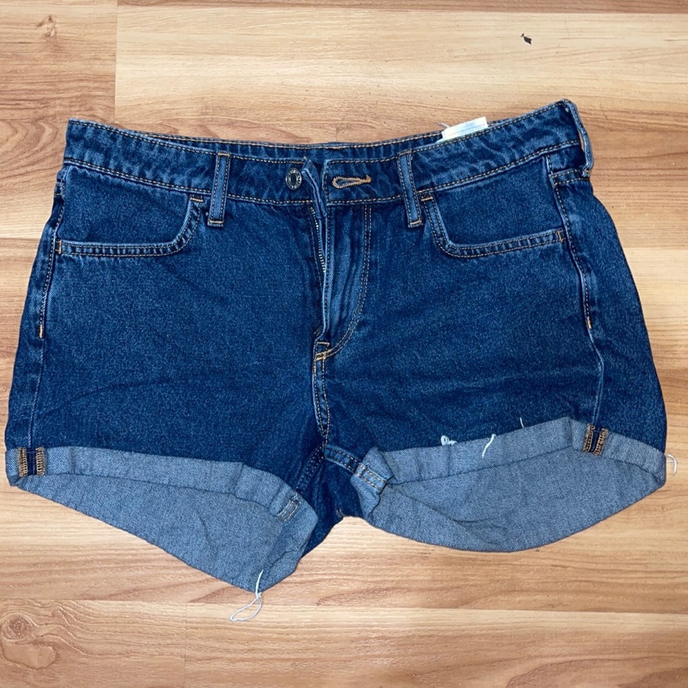 H&M Jean Shorts Size 6